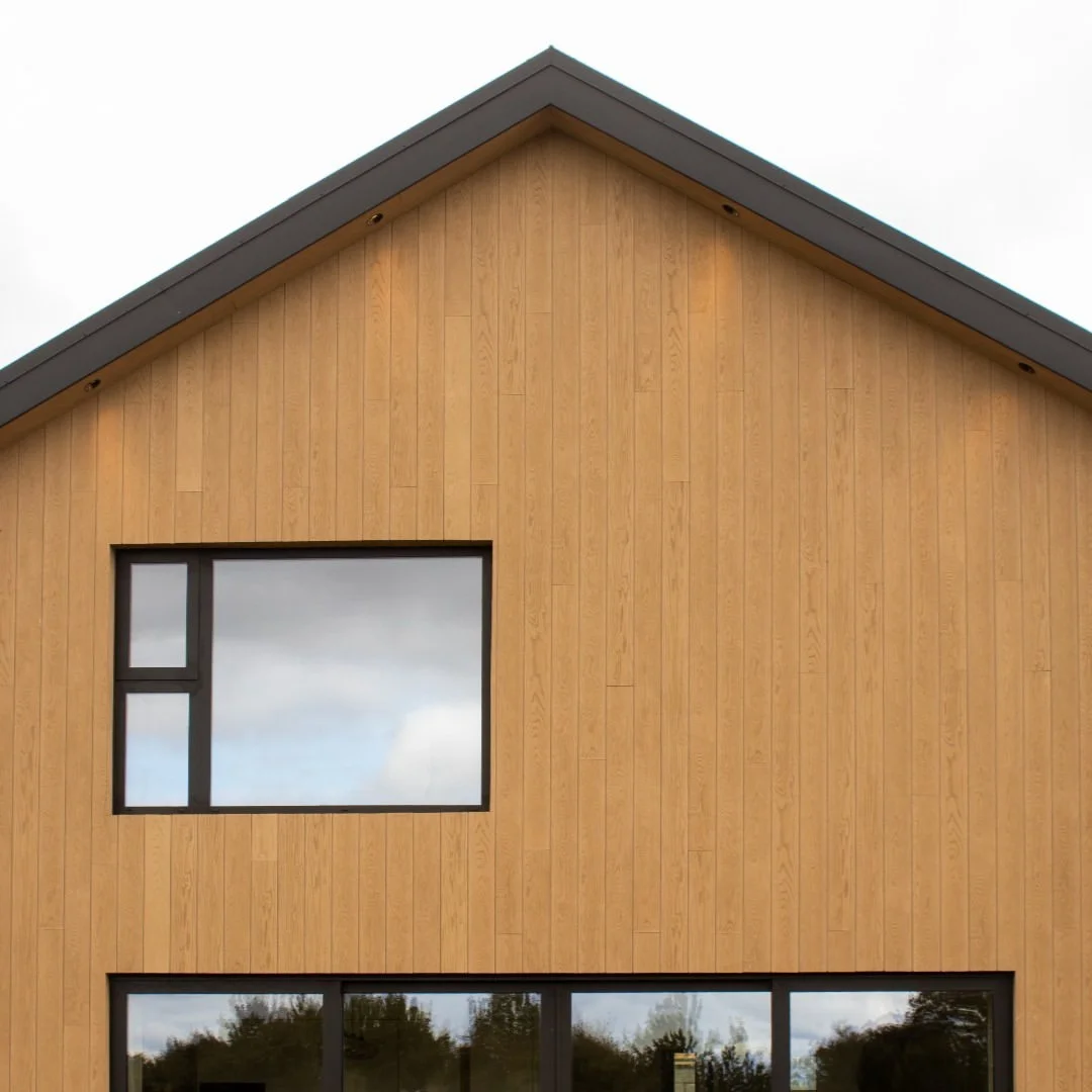 Line · Golden oak
