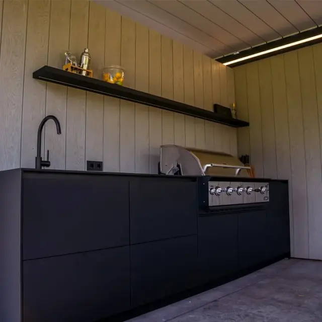 Line · Limed oak