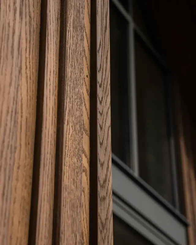 Shadow · Antique oak